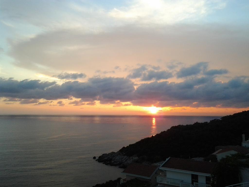 Apartment Oliva อุลซิน ภายนอก รูปภาพ